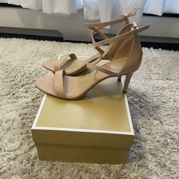 Michael Kors Ava Strappy Sandal Size 10 Blush - Picture 11 of 12